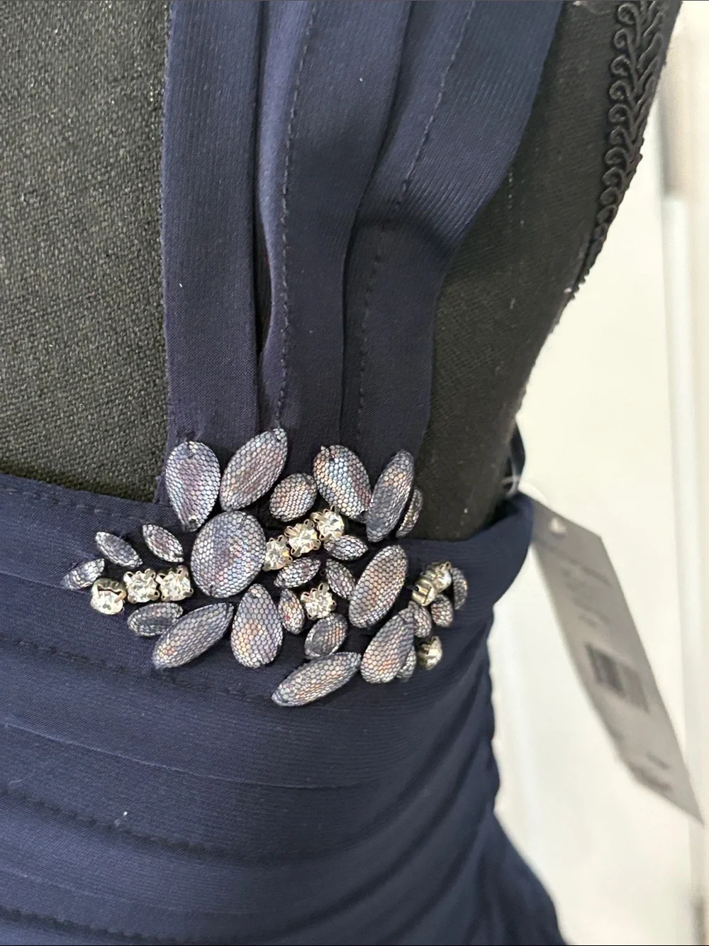 Jessica Howard Navy Embellished Ruched Cocktail Dress with Rhinestone Brooch - Picture 3 of 10